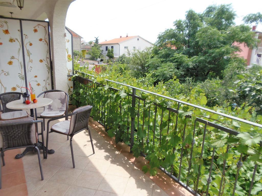 Apartments Casper Novi Vinodolski Extérieur photo