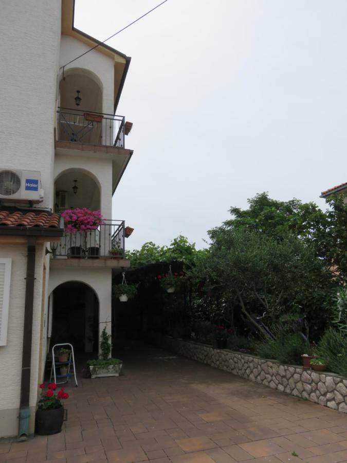Apartments Casper Novi Vinodolski Extérieur photo