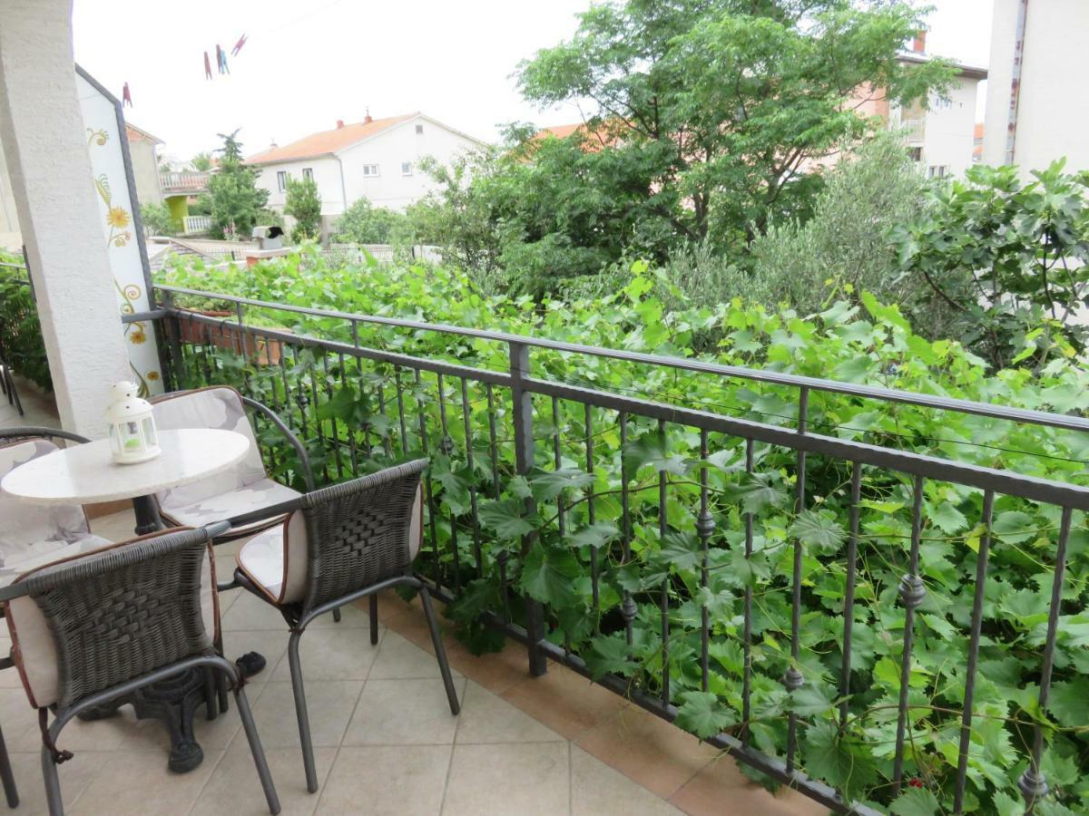 Apartments Casper Novi Vinodolski Extérieur photo